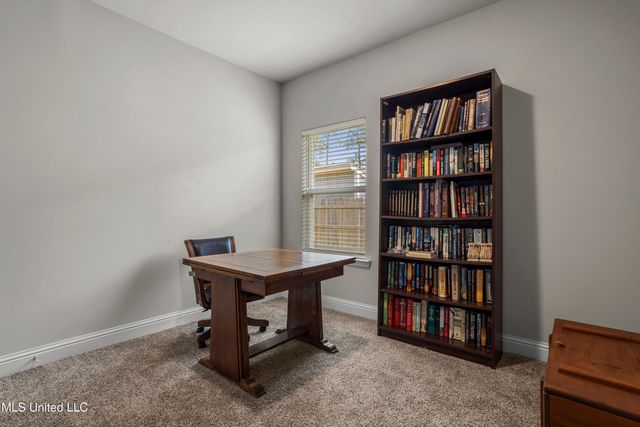 5529 Overland Drive, Biloxi, MS 39532