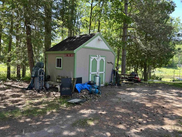 4734 Benchley Drive, Beaverton, MI 48612