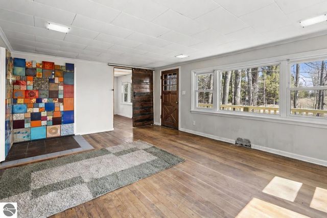 510 S Three Mile Road, Traverse City, MI 49696