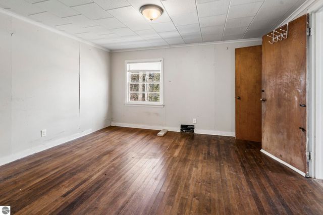 510 S Three Mile Road, Traverse City, MI 49696