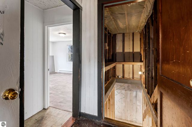 510 S Three Mile Road, Traverse City, MI 49696