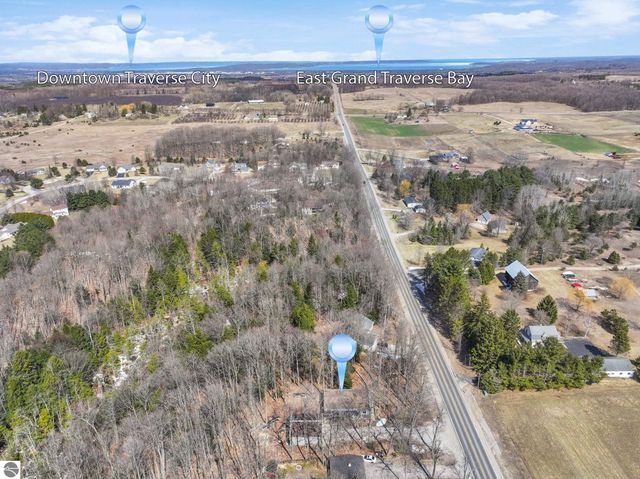 510 S Three Mile Road, Traverse City, MI 49696
