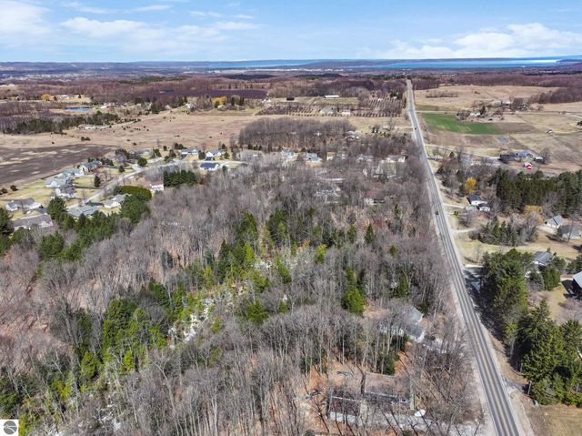 510 S Three Mile Road, Traverse City, MI 49696