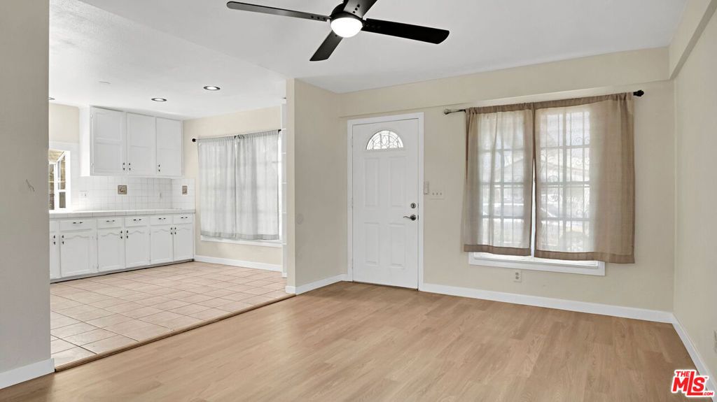 1428 W 54th Street, Los Angeles, CA 90062 — photo 3