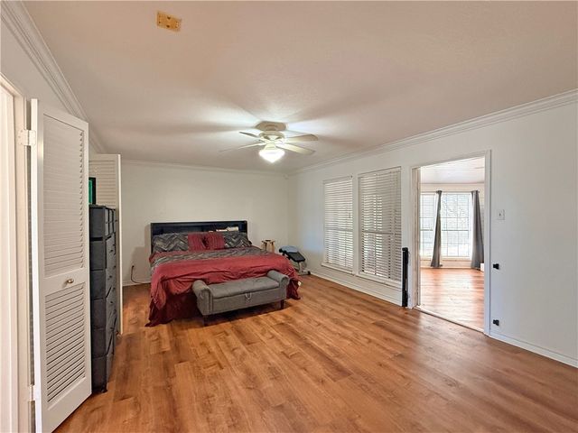 3201 Traylor Blvd, Rockport, TX 78382