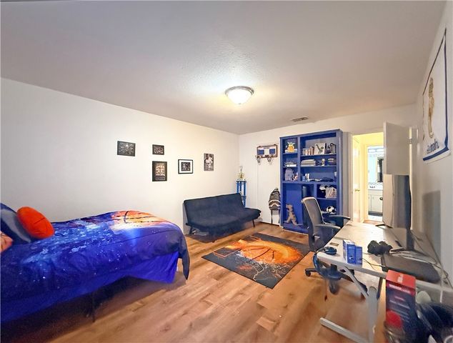 3201 Traylor Blvd, Rockport, TX 78382