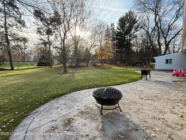 1465 Primrose Lane, Dewitt, MI 48820