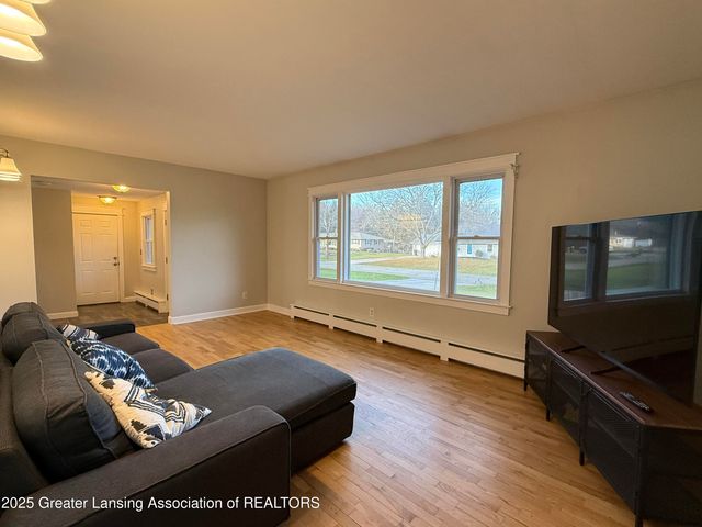 1465 Primrose Lane, Dewitt, MI 48820