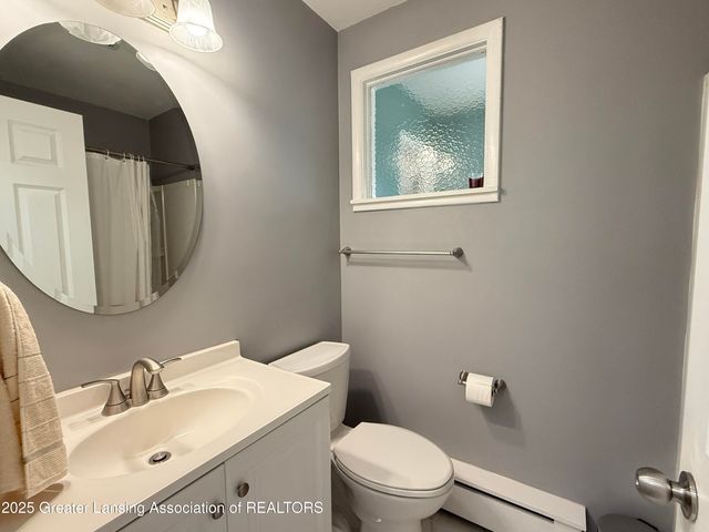 1465 Primrose Lane, Dewitt, MI 48820