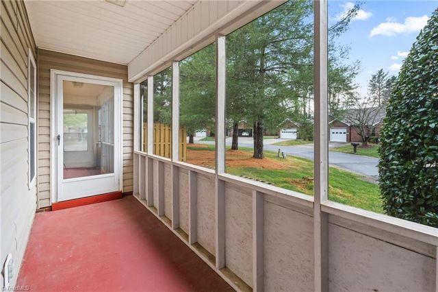 166 Wyndham Court, High Point, NC 27265