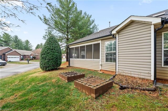 166 Wyndham Court, High Point, NC 27265