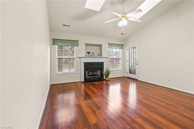 166 Wyndham Court, High Point, NC 27265