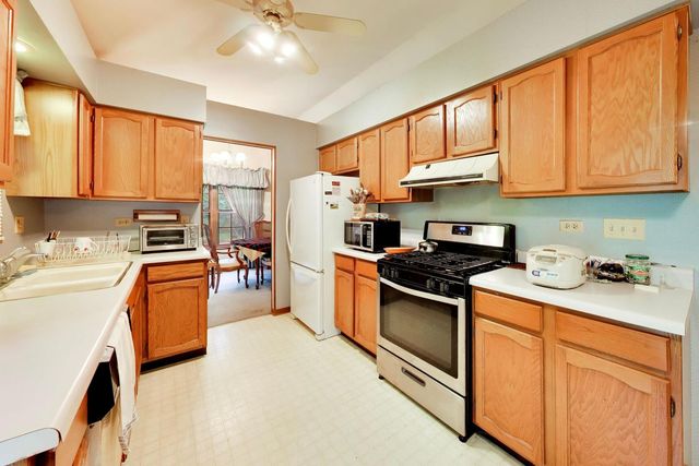 2518 Quail Court, Aurora, IL 60502