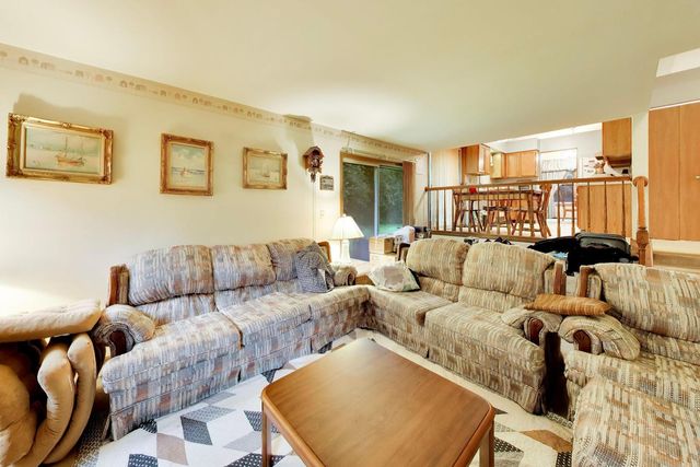 2518 Quail Court, Aurora, IL 60502
