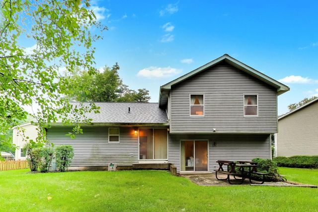 2518 Quail Court, Aurora, IL 60502
