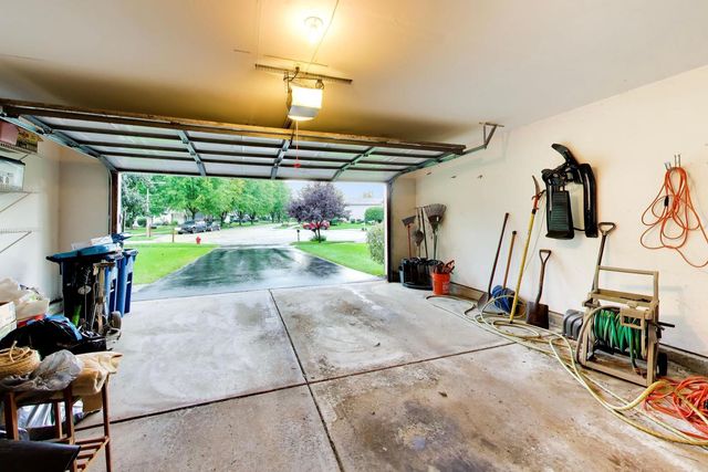 2518 Quail Court, Aurora, IL 60502