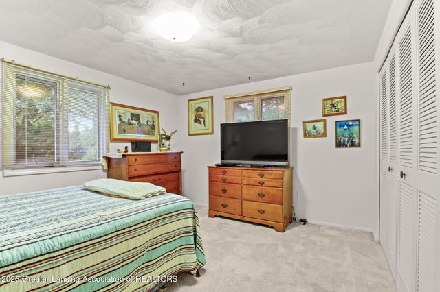 2306 Bollman Drive, Lansing, MI 48917