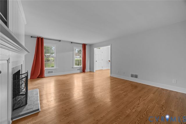 4717 Southmoor Rd, North Chesterfield, VA 23234