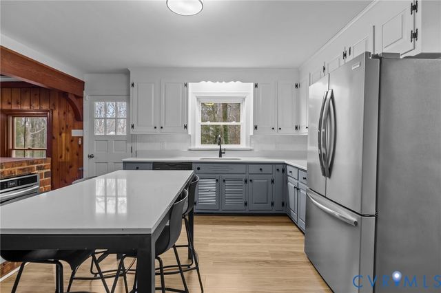 4717 Southmoor Rd, North Chesterfield, VA 23234