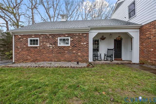 4717 Southmoor Rd, North Chesterfield, VA 23234