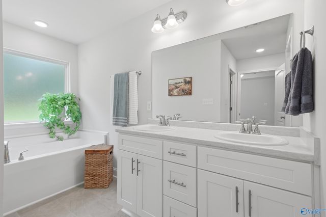 15423 Lapwing Cove, Athens, AL 35611