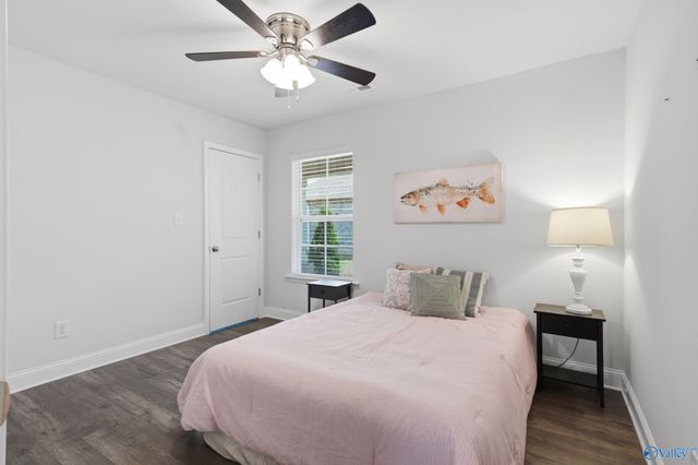 15423 Lapwing Cove, Athens, AL 35611