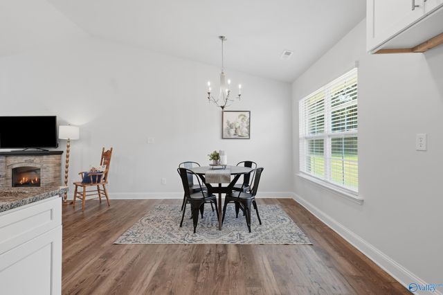 15423 Lapwing Cove, Athens, AL 35611