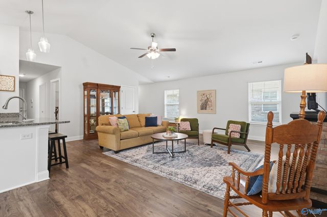 15423 Lapwing Cove, Athens, AL 35611