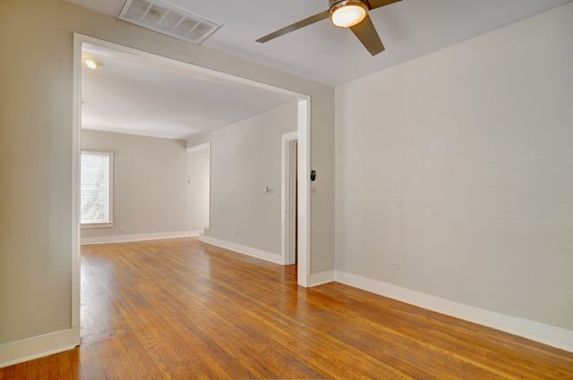 3324 S University Drive Down, Fort Worth, TX 76109