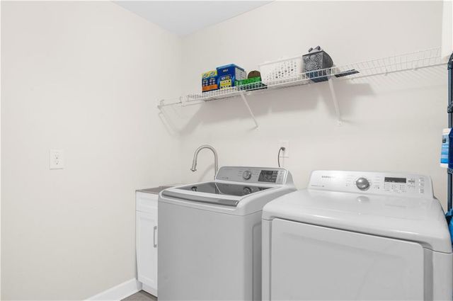 425 Spring View Drive, Woodstock, GA 30188