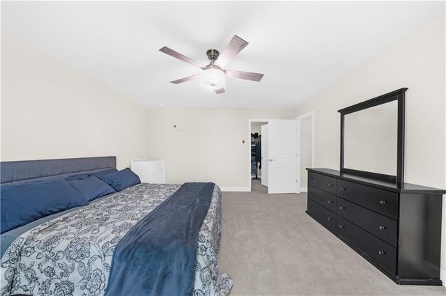 425 Spring View Drive, Woodstock, GA 30188
