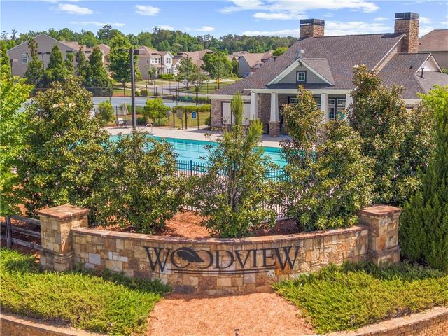 425 Spring View Drive, Woodstock, GA 30188