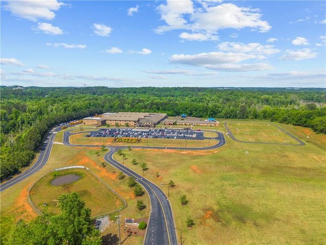 425 Spring View Drive, Woodstock, GA 30188