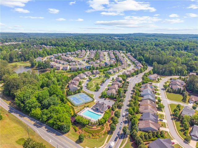425 Spring View Drive, Woodstock, GA 30188