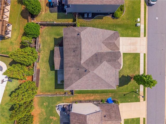 425 Spring View Drive, Woodstock, GA 30188