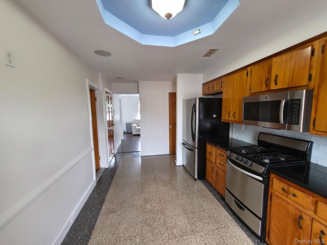 10648 97th Street, Ozone Park, NY 11417