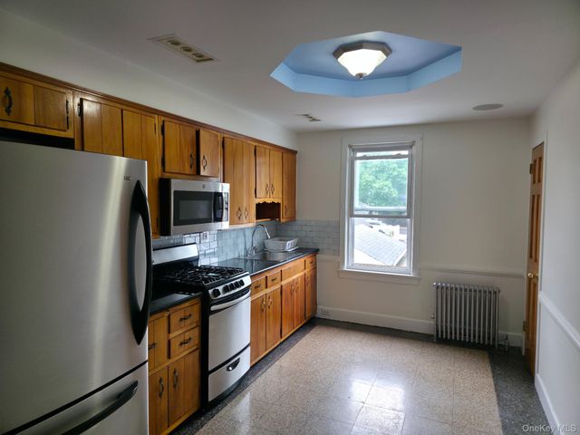 10648 97th Street, Ozone Park, NY 11417