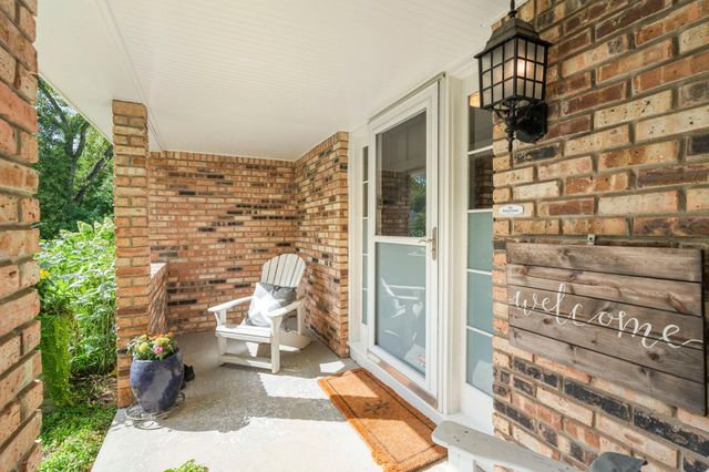2600 Jewel Lane N, Plymouth, MN 55447