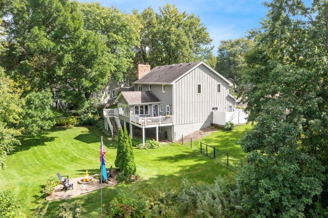 2600 Jewel Lane N, Plymouth, MN 55447