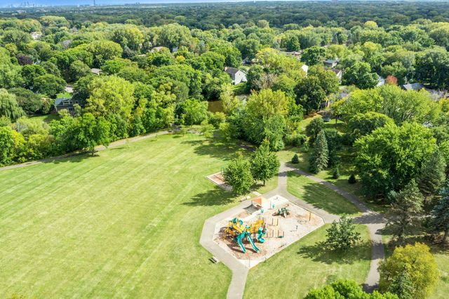 2600 Jewel Lane N, Plymouth, MN 55447