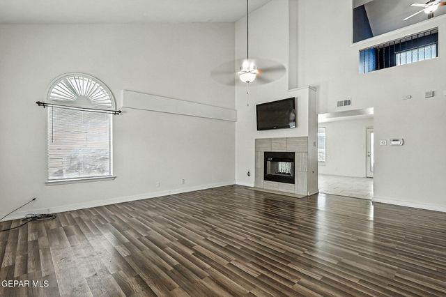5052 Silver Cholla Drive, El Paso, TX 79934