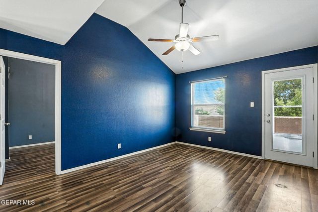 5052 Silver Cholla Drive, El Paso, TX 79934