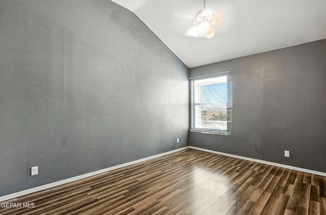 5052 Silver Cholla Drive, El Paso, TX 79934