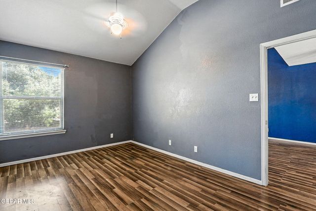5052 Silver Cholla Drive, El Paso, TX 79934