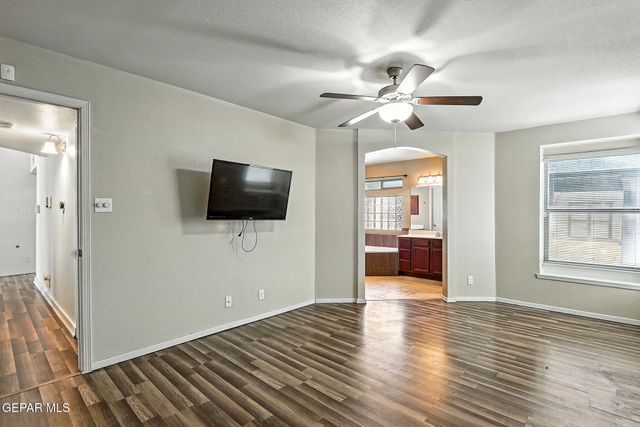 5052 Silver Cholla Drive, El Paso, TX 79934
