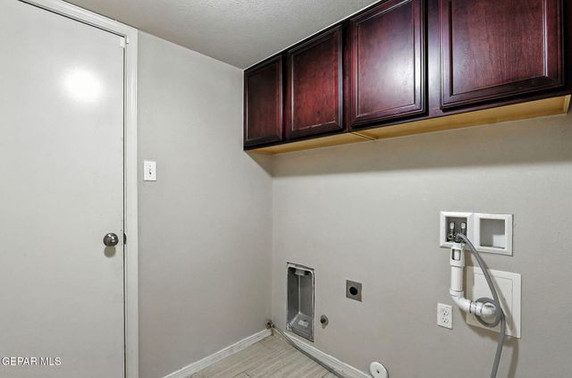5052 Silver Cholla Drive, El Paso, TX 79934