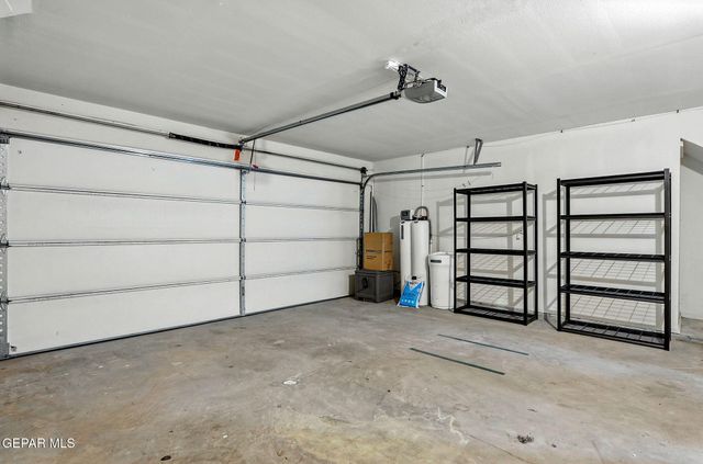 5052 Silver Cholla Drive, El Paso, TX 79934