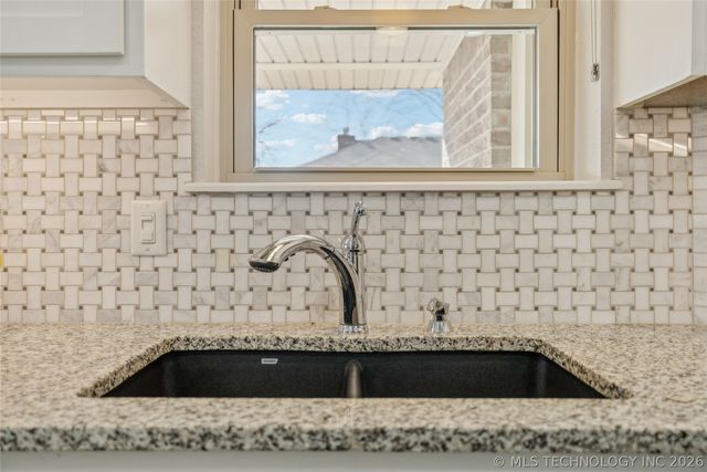 12306 E 77th Street N, Owasso, OK 74055