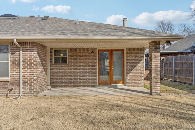 12306 E 77th Street N, Owasso, OK 74055