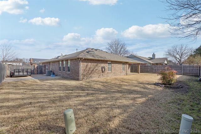 12306 E 77th Street N, Owasso, OK 74055